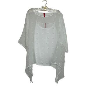 IC by Connie K Sheer Textured‎ Tunic Top Size M White Short Sleeve Lagenlook